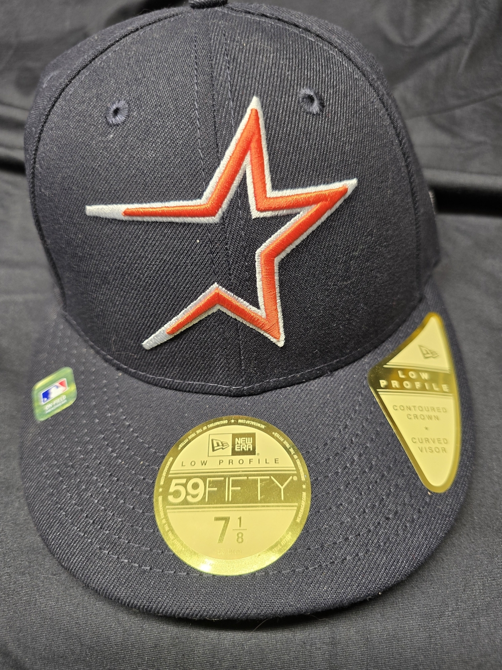 New Era Men's 59FIFTY Houston Astros Navy Low Profile Fitted Cap